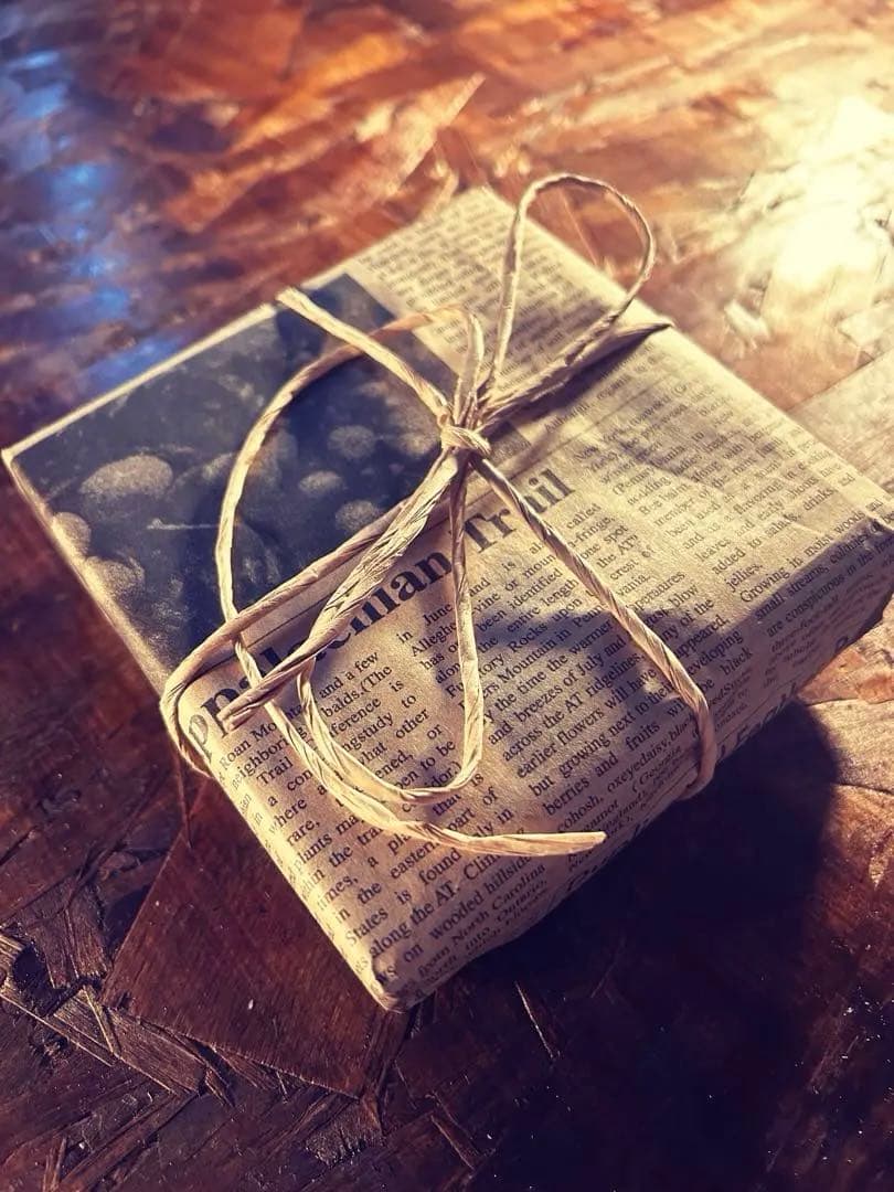 新品アウトレット　総手縫い　バッカスレザーウォレット 専用箱付　コンチョ選択可能