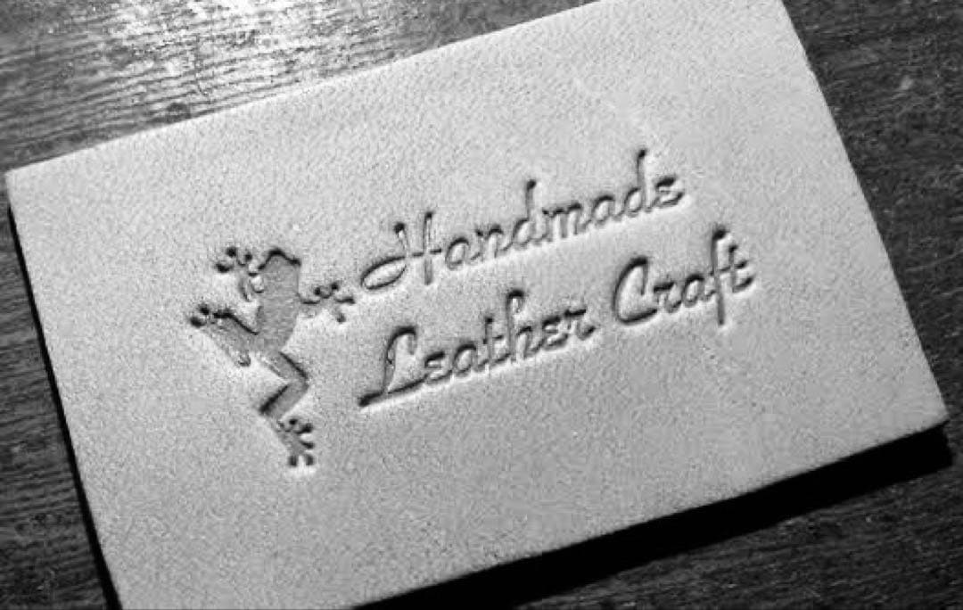 新品アウトレット　総手縫い　バッカスレザーウォレット 専用箱付　コンチョ選択可能