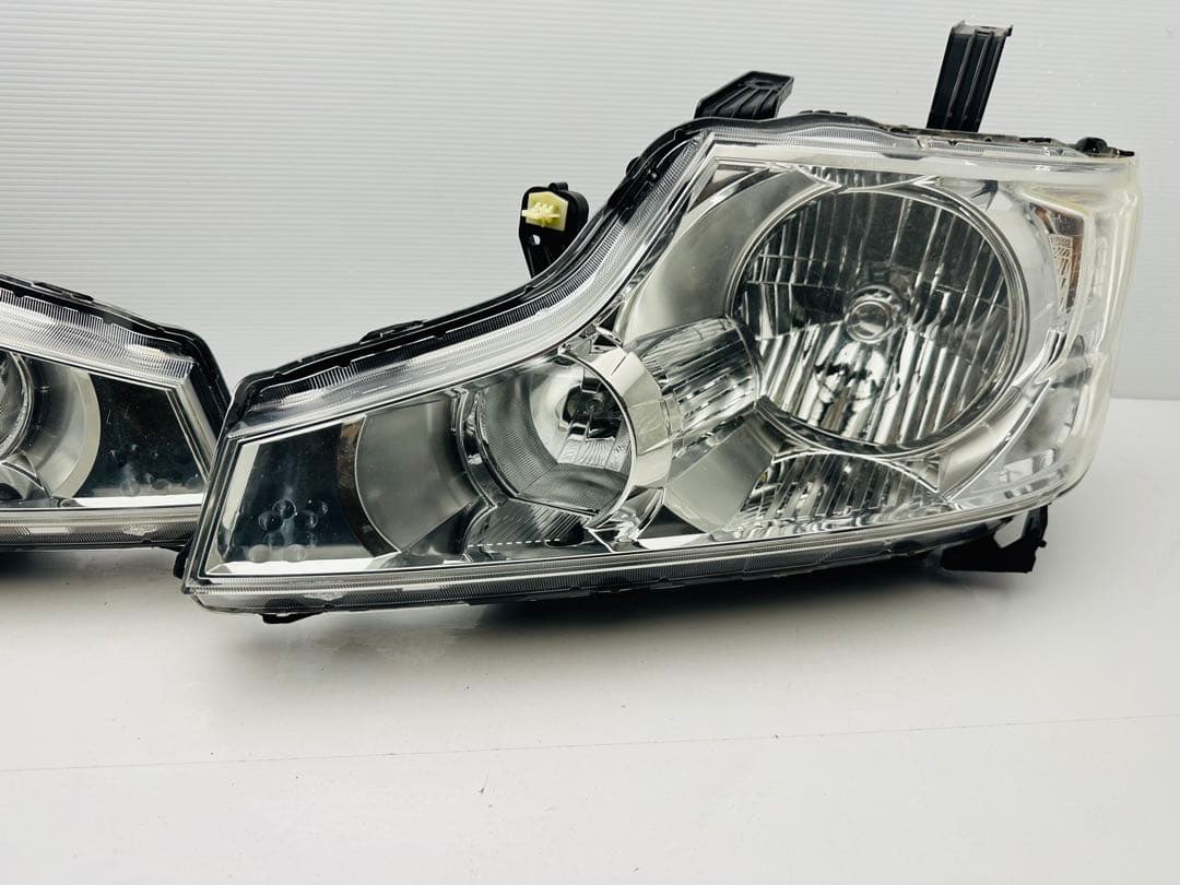ステップワゴン スパーダ HID ヘッドライトKOITO 100-22013