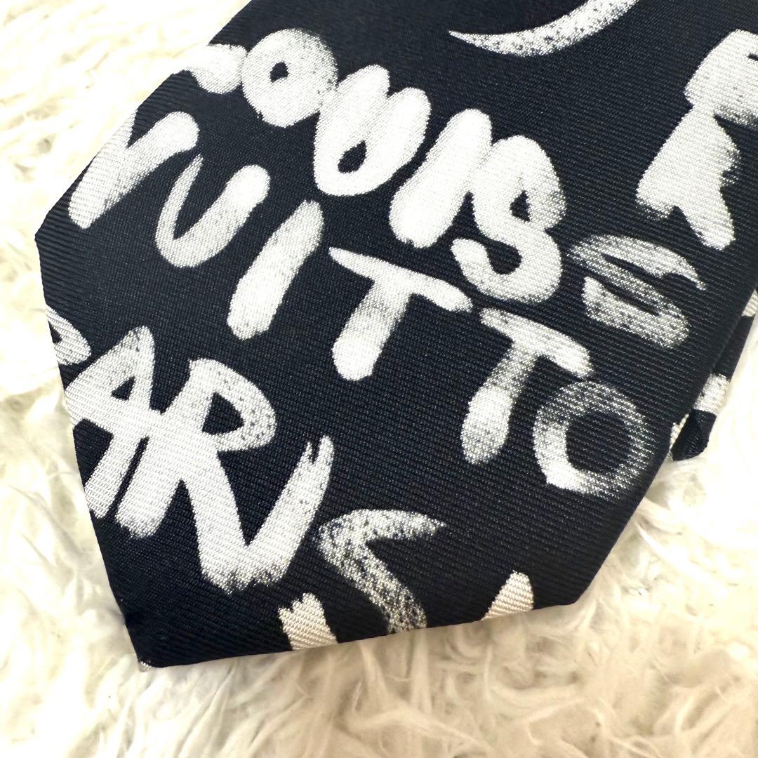 新品　未使用　ルイヴィトン　ネクタイ　NIGOコラボファレル　ブラック　ロゴ