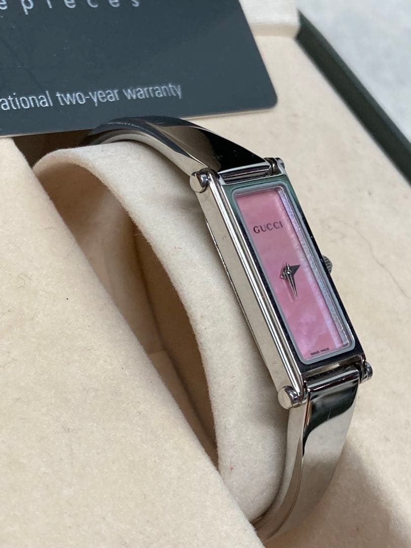 美品　GUCCI グッチ　腕時計　バングルウォッチ　レディース　ピンクシエル
