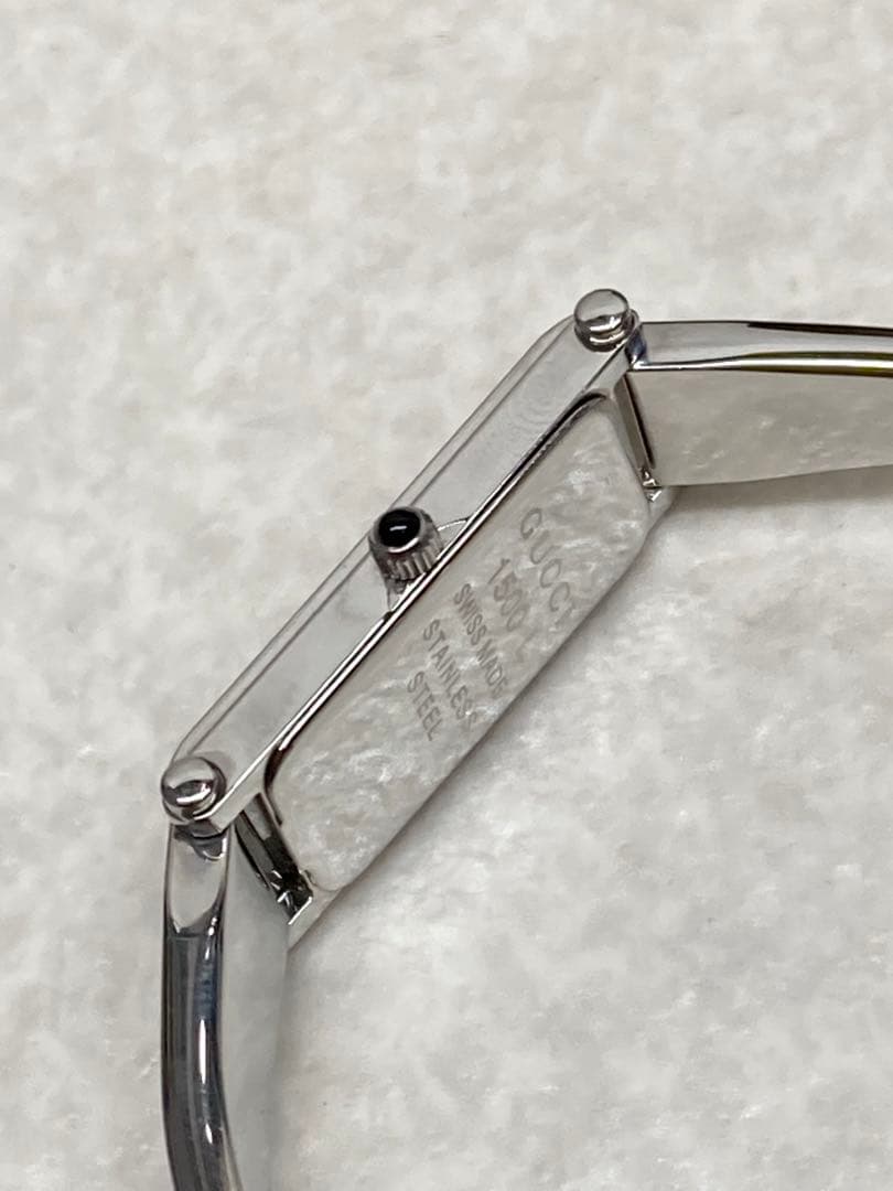 美品　GUCCI グッチ　腕時計　バングルウォッチ　レディース　ピンクシエル