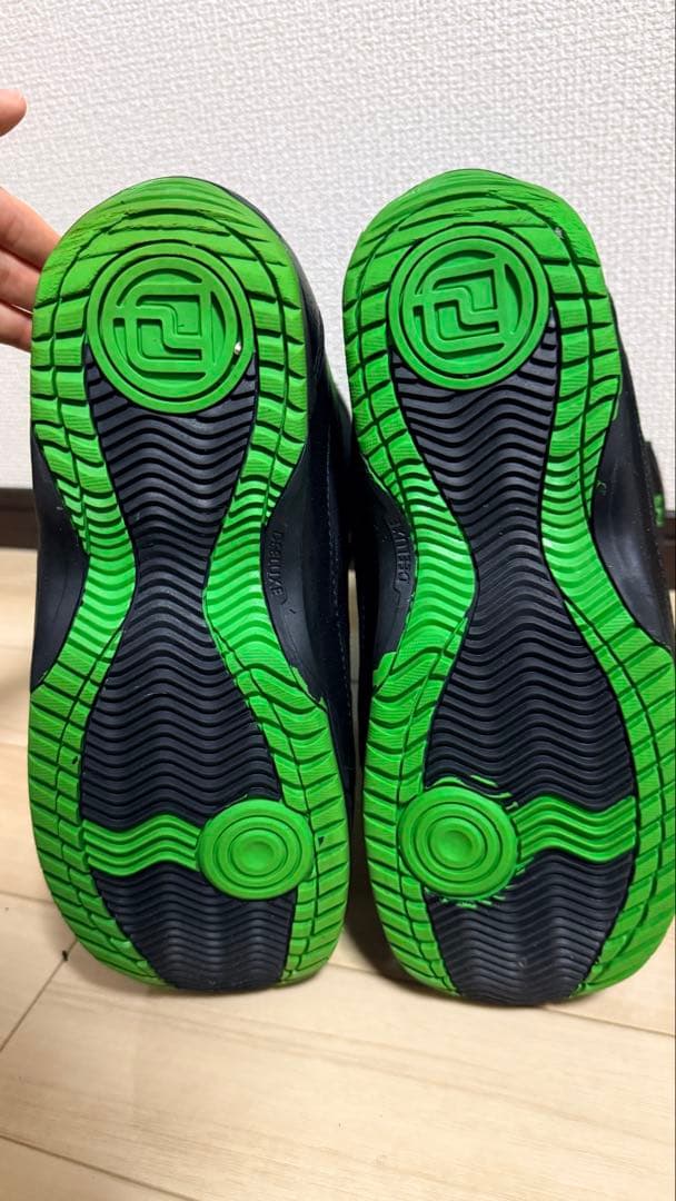 【美品】DEELUXE スノーボードブーツ ブラック/グリーン