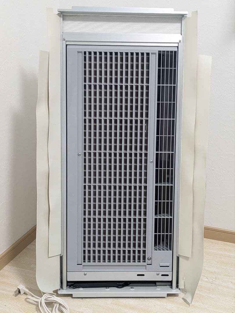 美品 2022年製 コロナ冷暖房兼用 窓用エアコン CWH-A1822