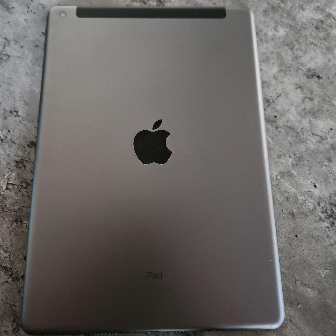 値下げ！iPad第7世代 本体32GB + Bluetoothキーボード