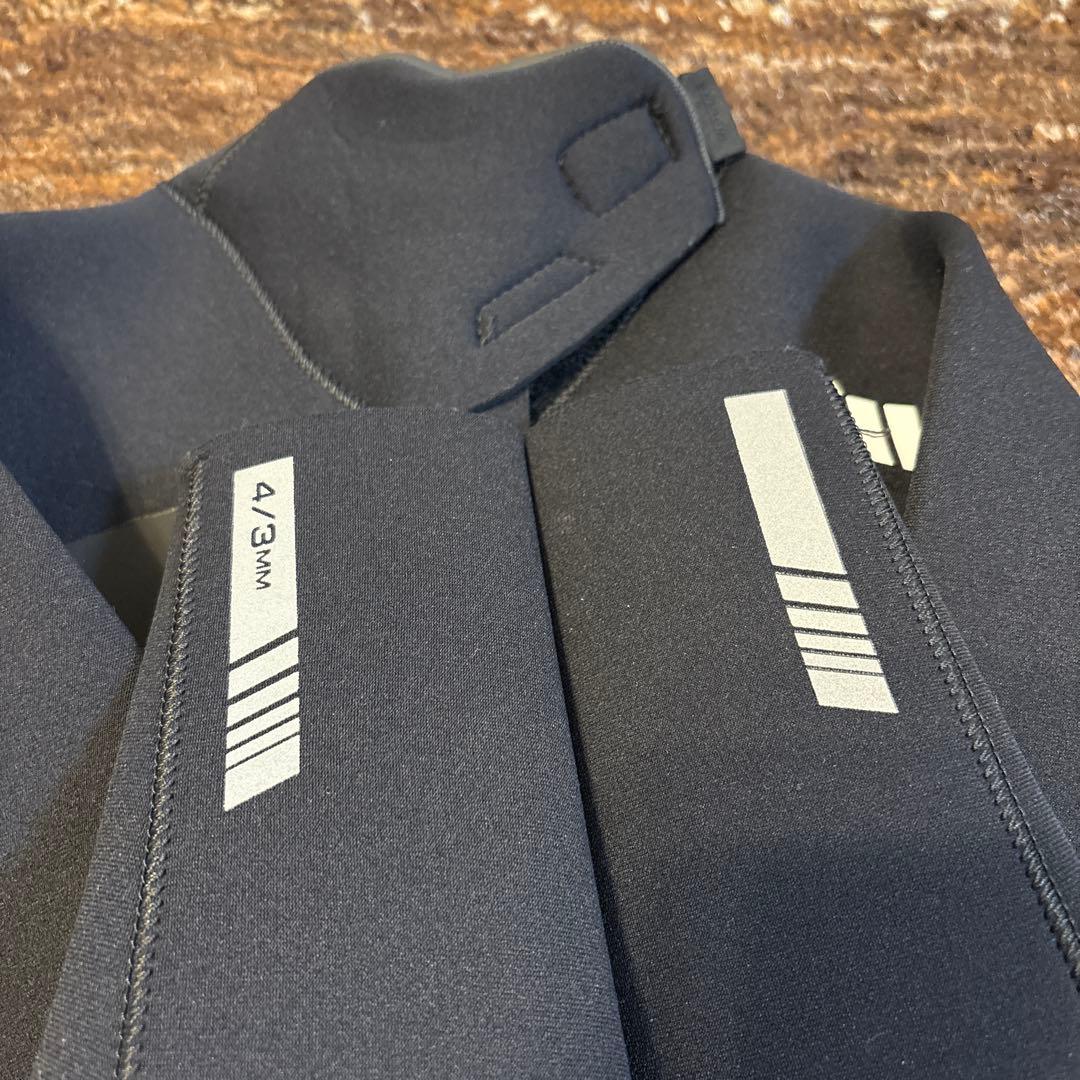 Gill ジュニアパシュートフルアームウェットスーツ JXL 160