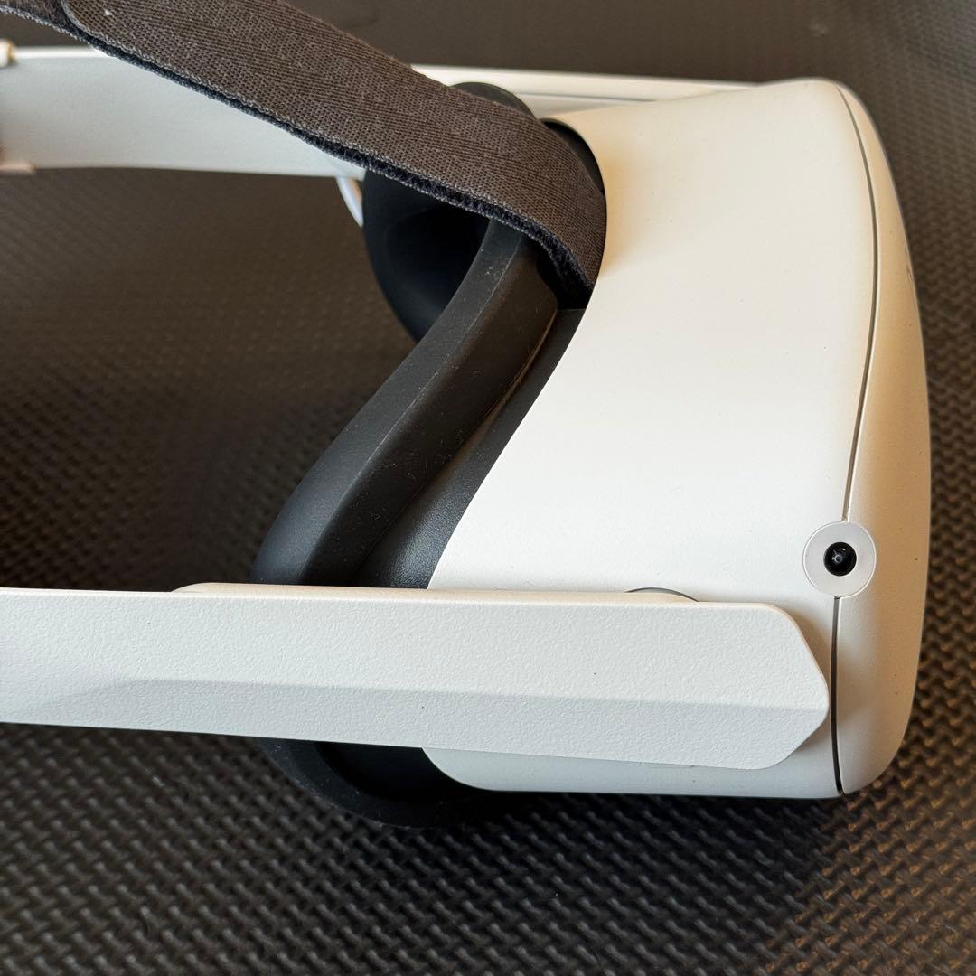 【美品】 Quest2 128 GB バッテリーヘッドバンド付き