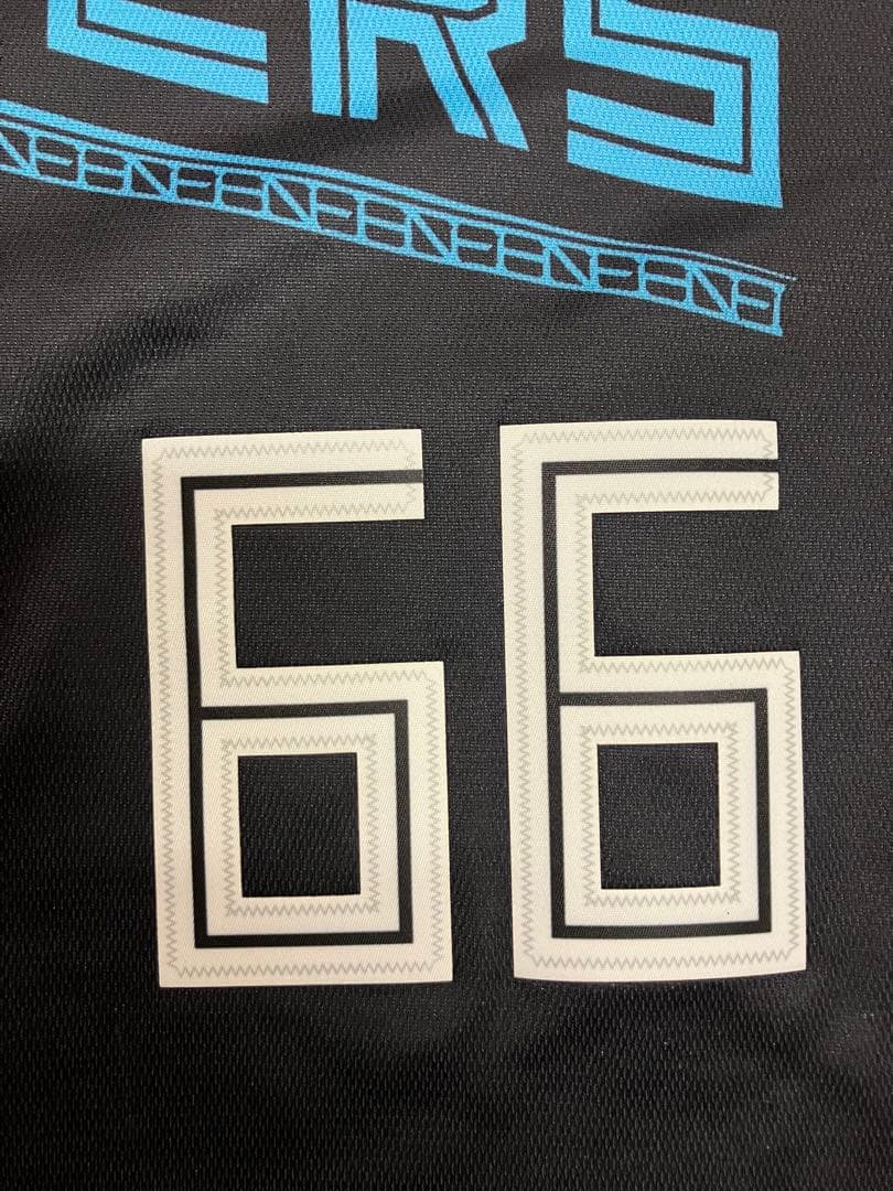 万波中正　北海道日本ハムファイターズ　エスコンフィールド　ユニフォーム　1周年