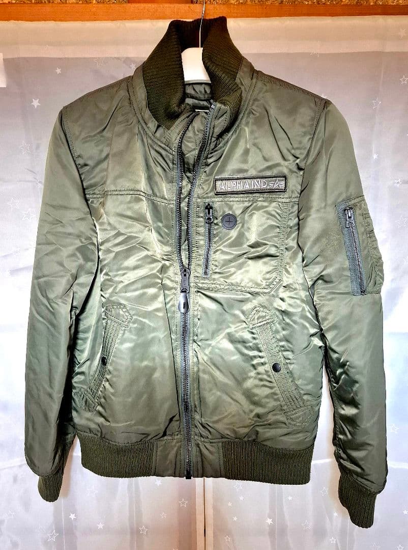 ALPHA IND. フーデッドリブフライトジャケット TA1049-076