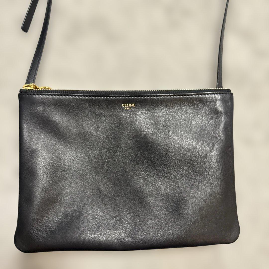 【最終値下】セリーヌ 新ロゴ トリオ ショルダーバッグ レザー 黒