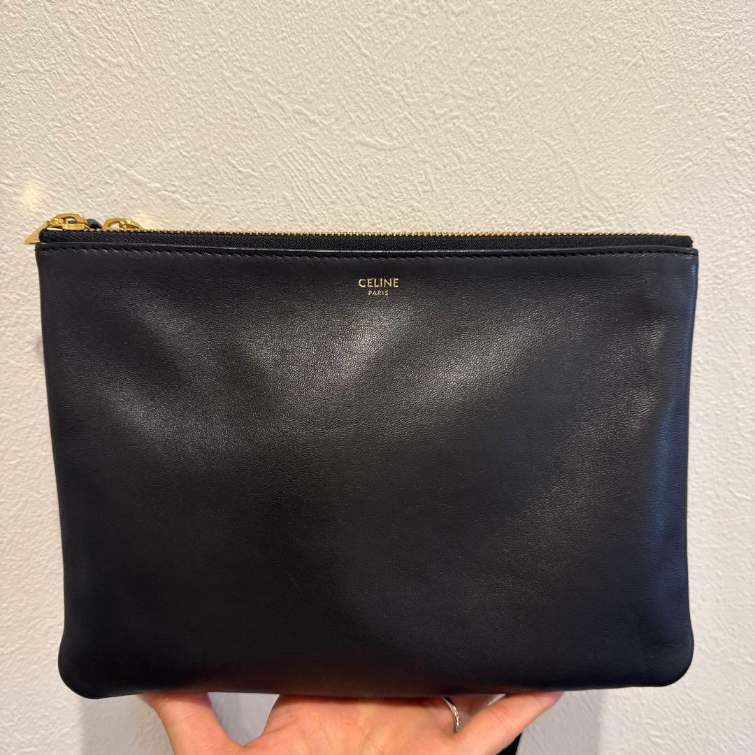 【最終値下】セリーヌ 新ロゴ トリオ ショルダーバッグ レザー 黒