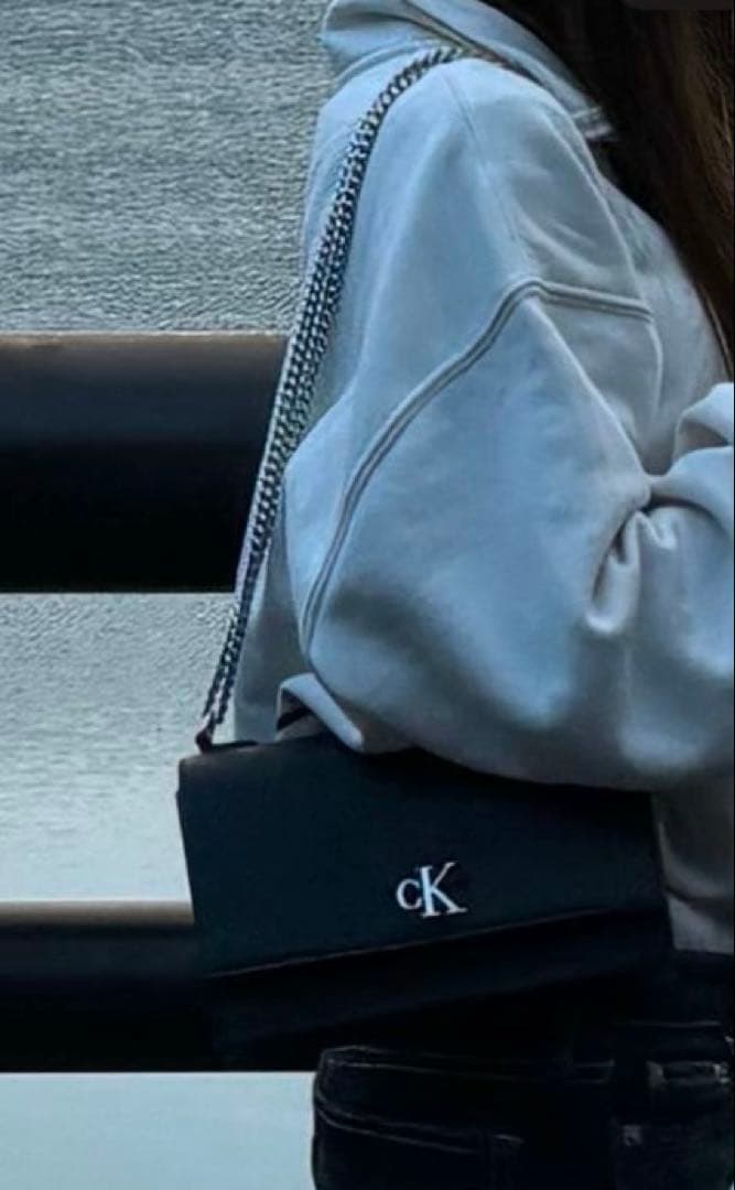   ボディーバッグ