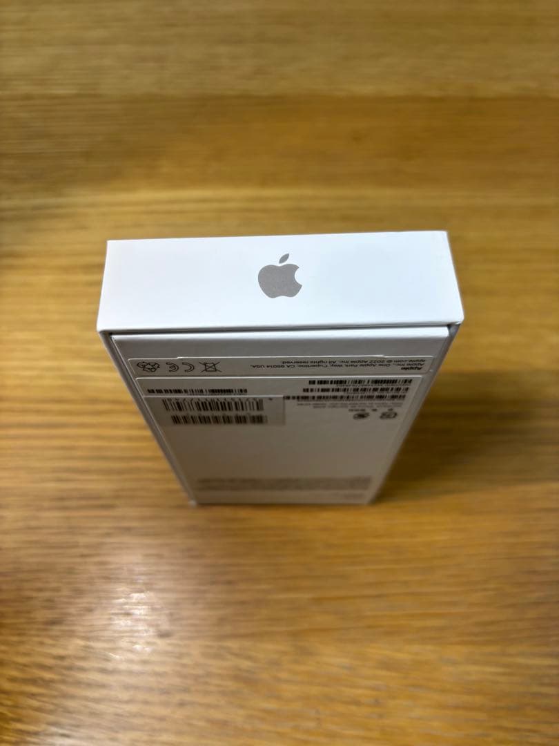 iPhone SE (第3世代) 64gb スターライト 本体