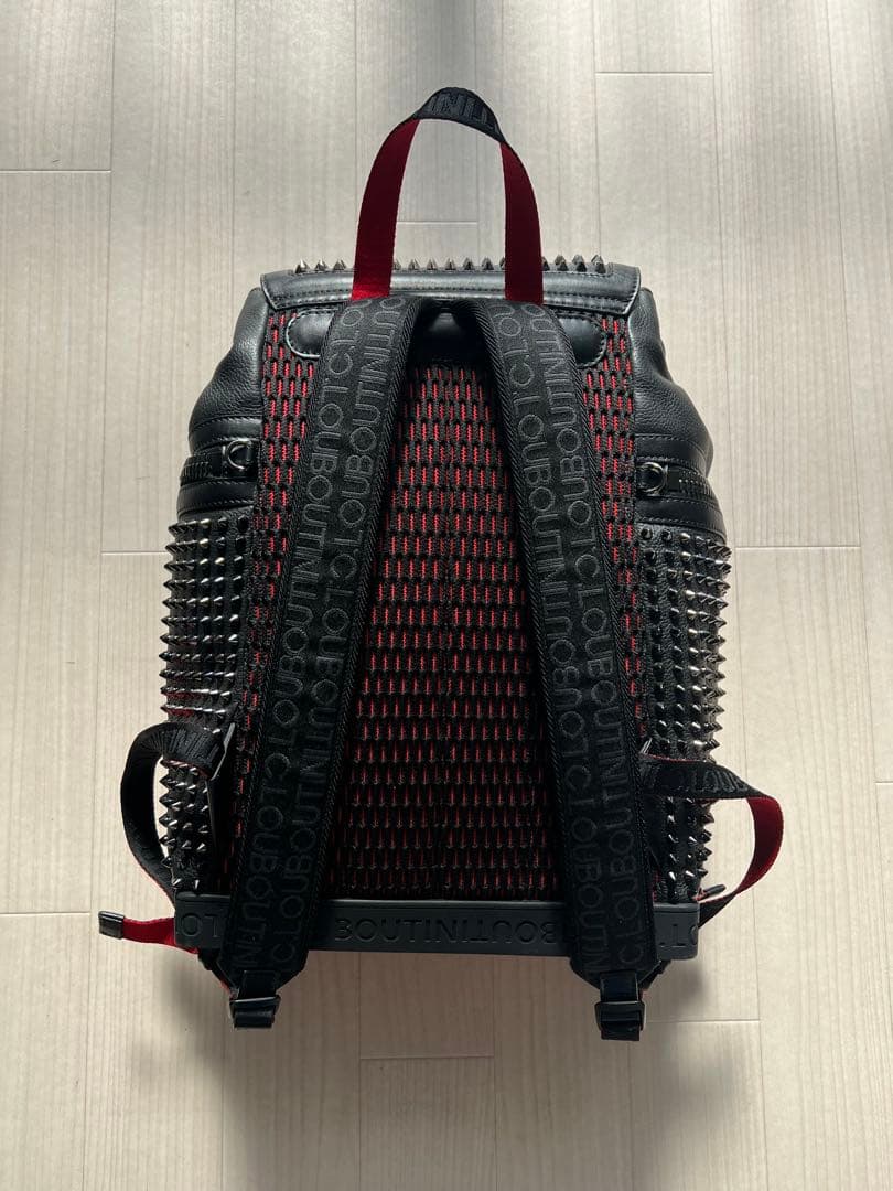 Christian Louboutin スパイクスタッズ バックパック