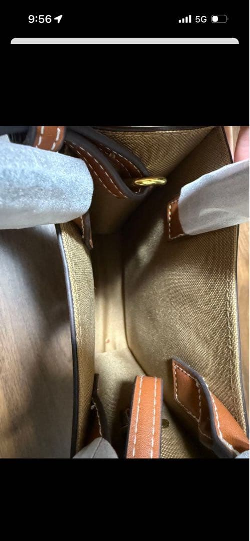 CELINE ロゴ入りブラウンショルダーバッグ