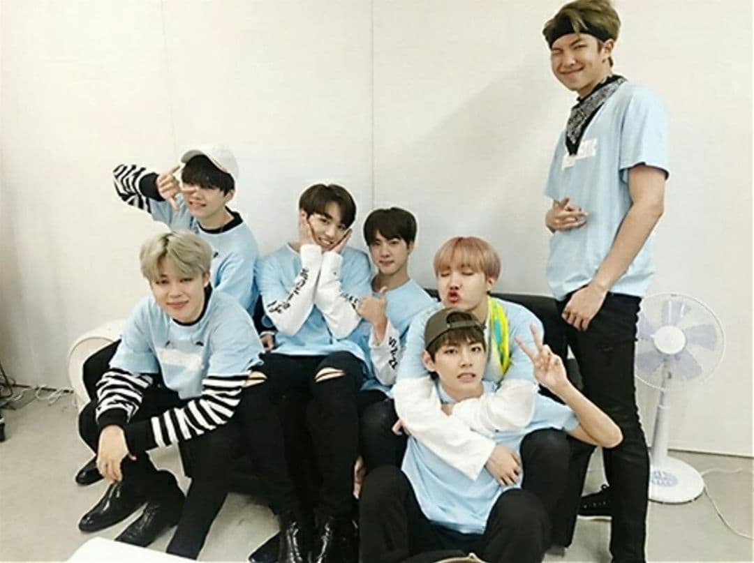 BTS 防弾少年団 君に届く 公式 グッズ 10点セット 大阪