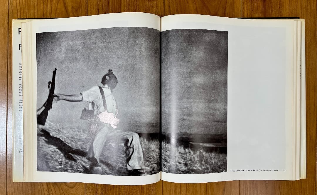 Robert Capa / Photographs / ロバート・キャパ 写真集