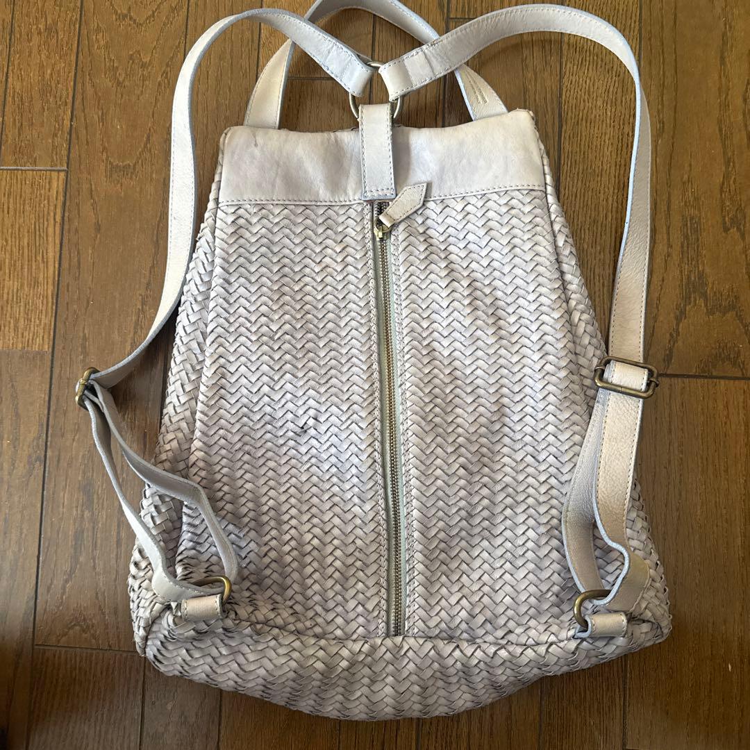 ノドカTiberio Ferretti バックパック イタリアブランド