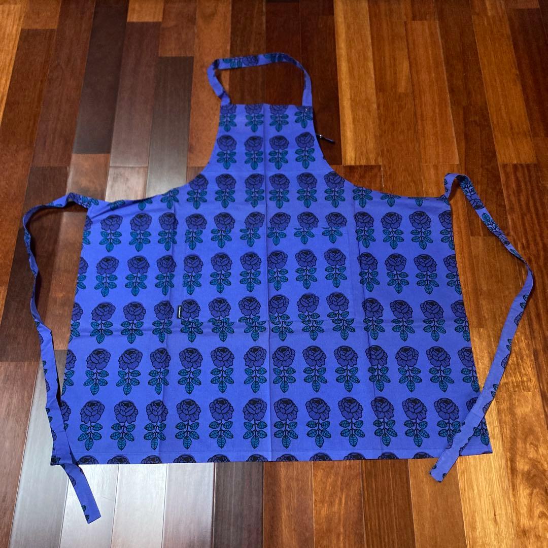 マリメッコ　エプロン　ヴィヒキルース VIHKIRUUSU