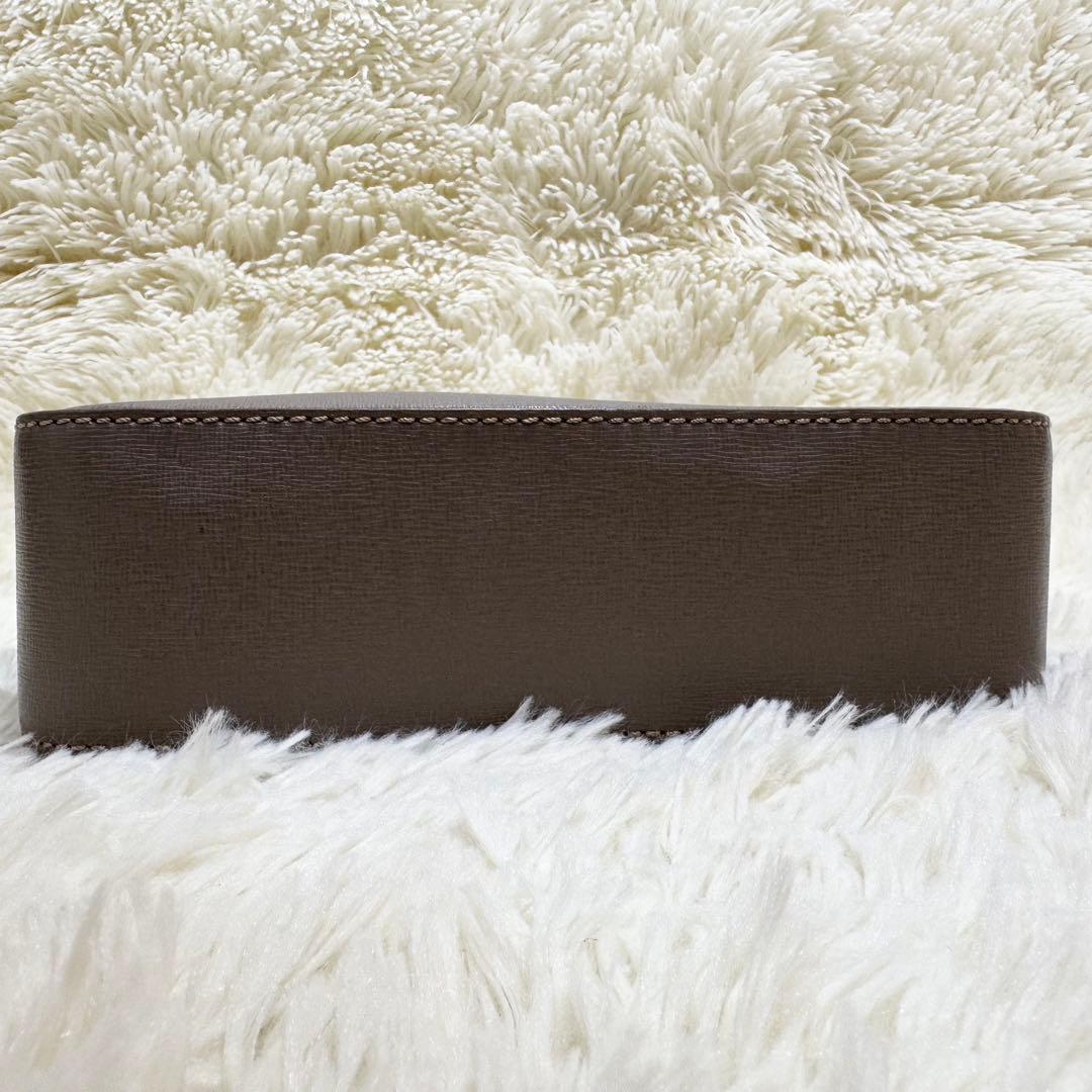 ✨保証書付き✨フルラ リリー カメラバック 斜めがけ レザー グレージュ