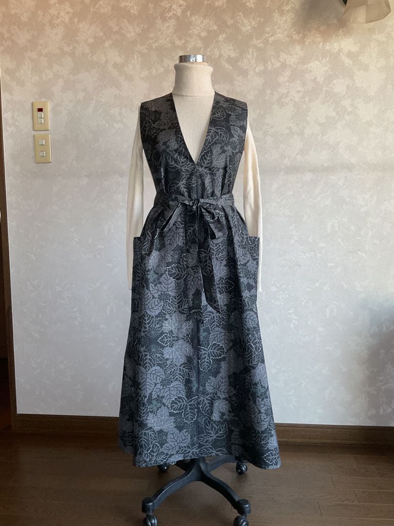 着物リメイクワンピース　　大島紬からジャンバードレス