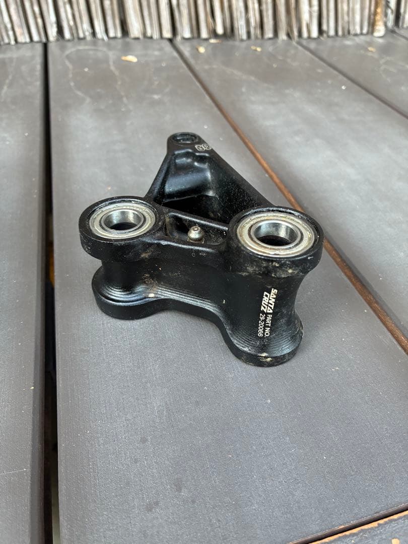 SANTA CRUZ HIGHTOWER V2 C サイズM カーボン