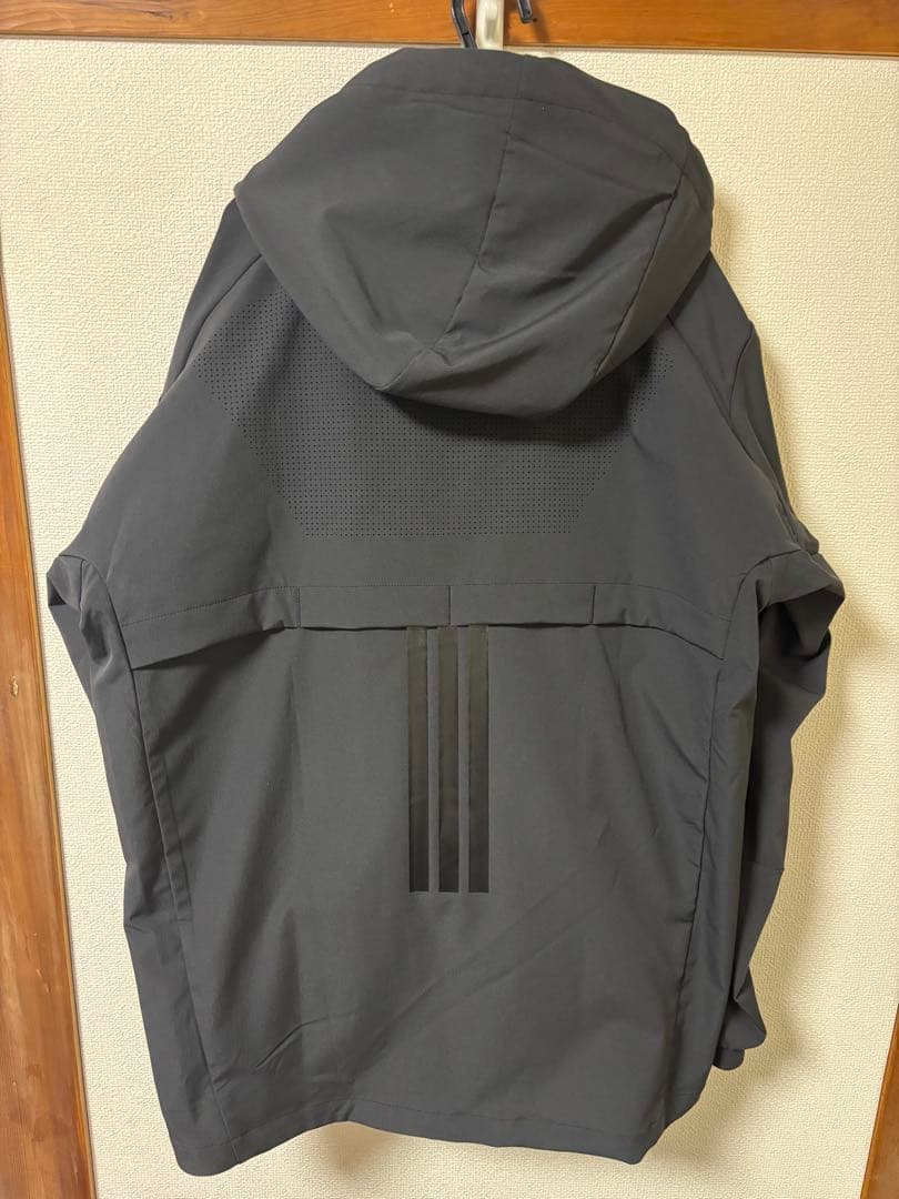 adidas 2025春夏限定モデルプレミアムストレッチウーブン上下セットアップ