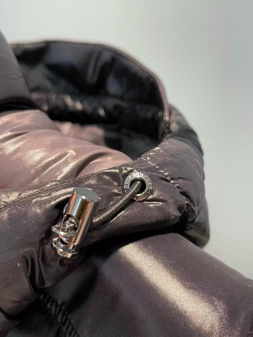 モンブラン 黒 ダウンベスト フード付き~！~