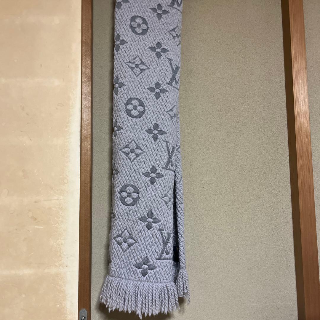 LOUIS VUITTON 薄紫色マフラー フリンジ付き