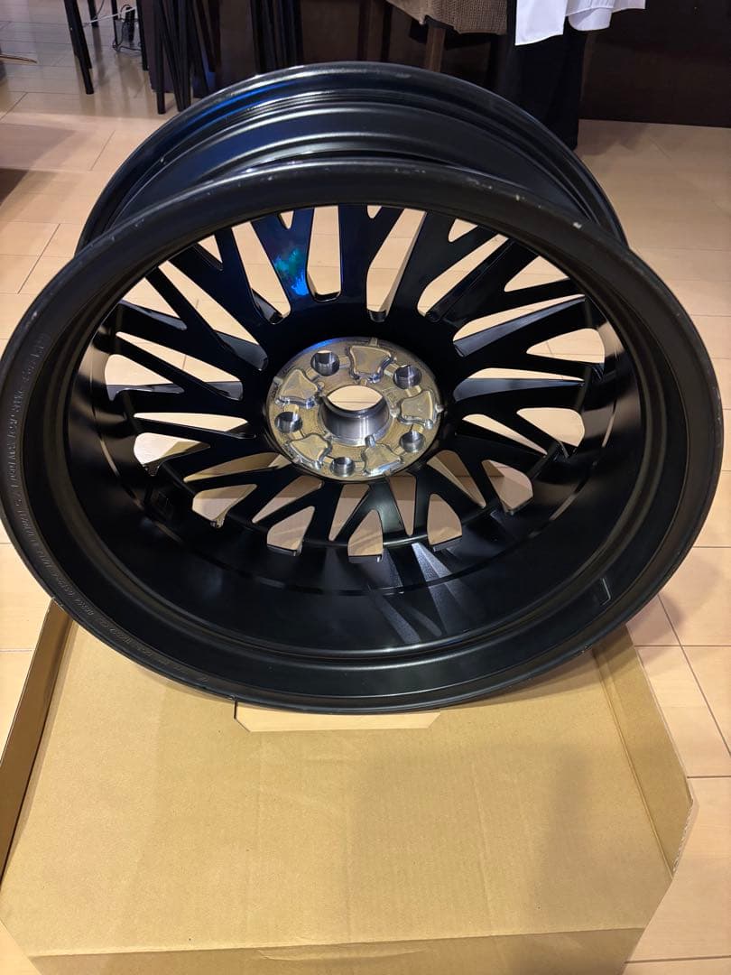 LEXUS LM 純正19インチ ホイール　レクサス　ホイル