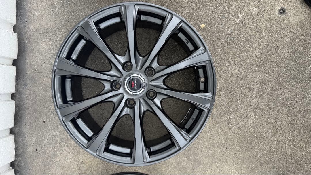 t*a様 17インチホイール　アルヴェル・セレナ