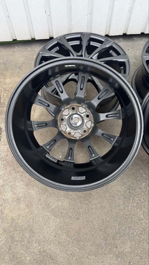 t*a様 17インチホイール　アルヴェル・セレナ