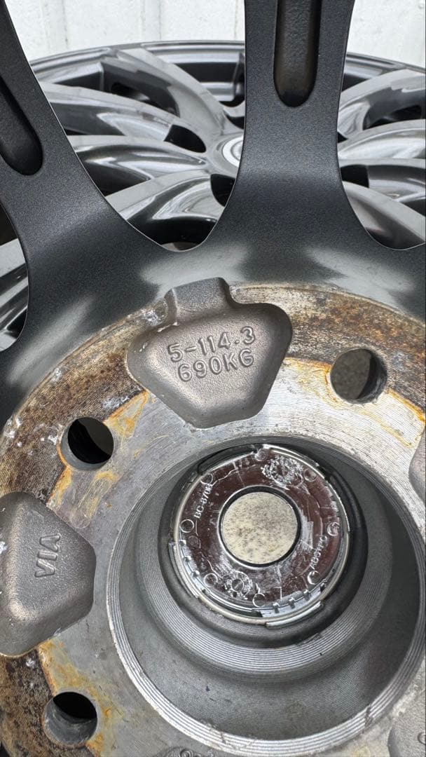 t*a様 17インチホイール　アルヴェル・セレナ