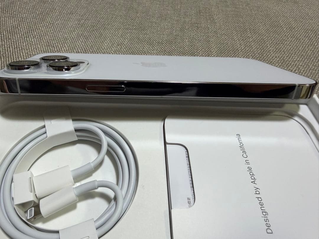 Apple iPhone 14 Pro MAX シルバー