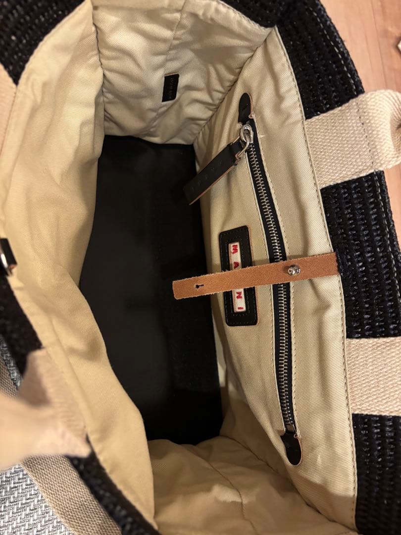 MARNI 黒 かごバッグ 保存袋付き