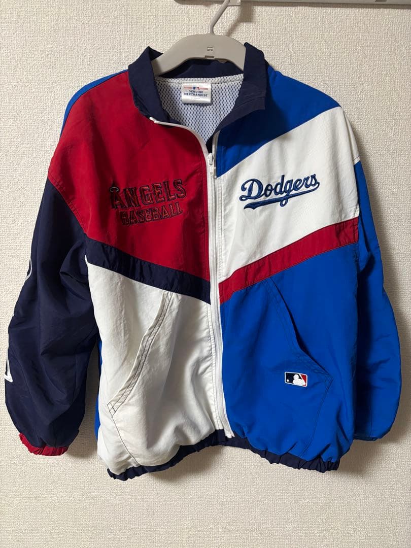 3/24削除予定　【MLB×PEANUTS】　クレイジージャケット