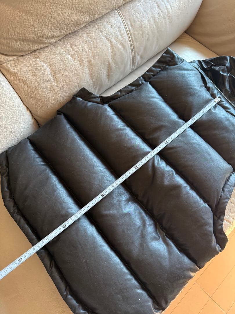 ポールスミス　ダウンベスト　ほぼ未使用