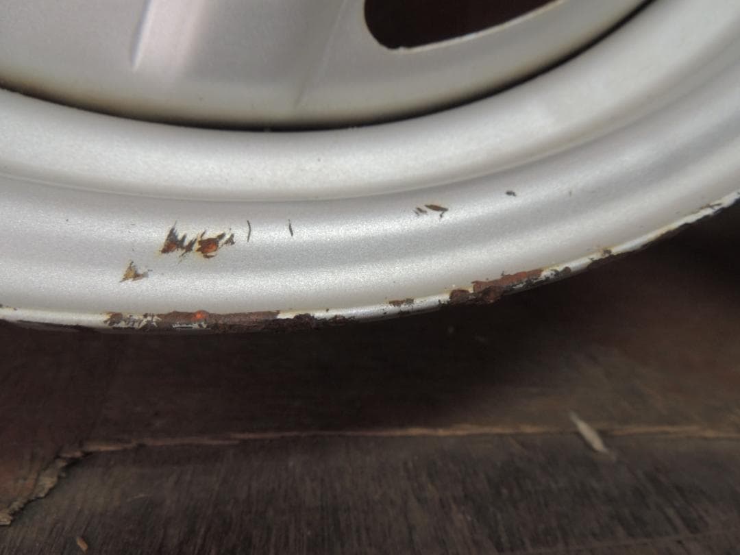 C15　ジムニー　純正スチールホイール　4本　1本リムに傷有り