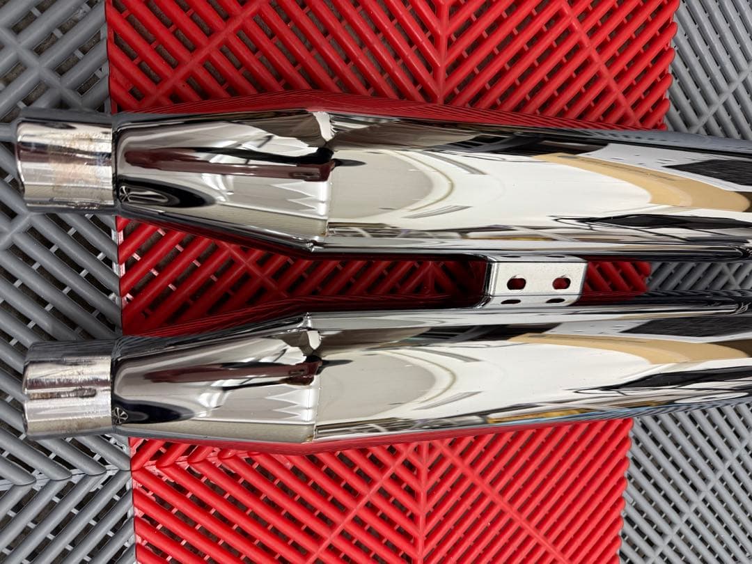 美品　ハーレー ラインハート　ブレイクアウト　3.5インチ マフラー　FXBR