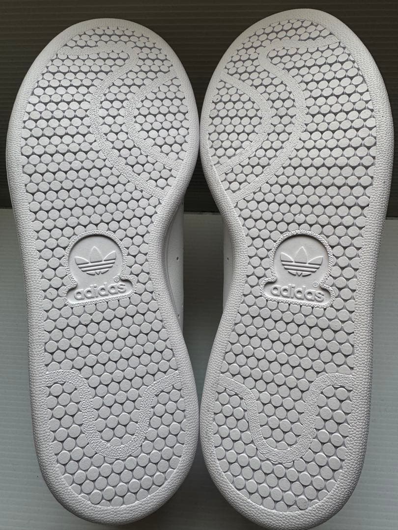 新品未使用 adidas Stan Smith ホワイト/ブラック