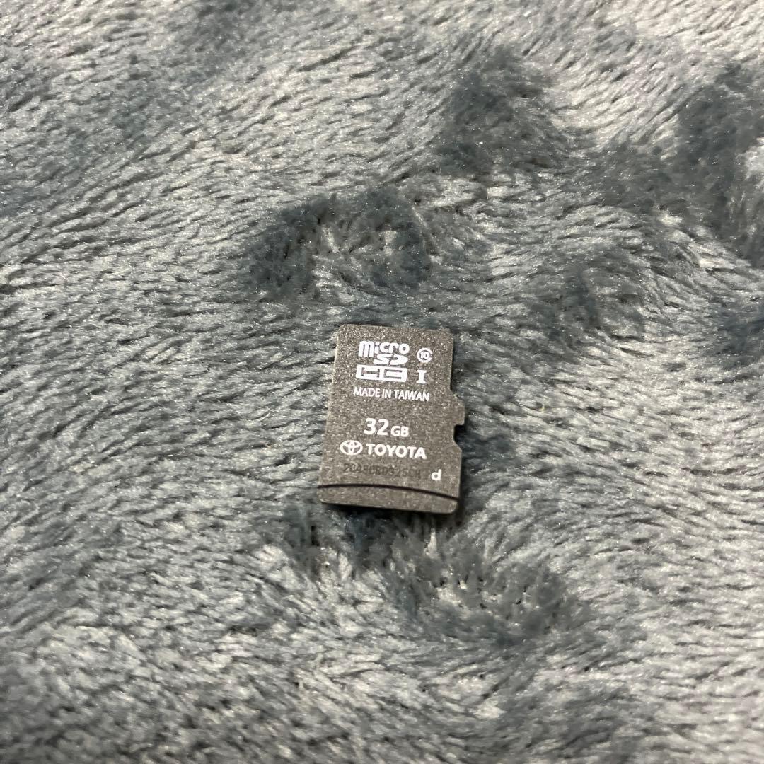 トヨタ純正ナビ NSZN-Z68T 地図SD 2024年春版