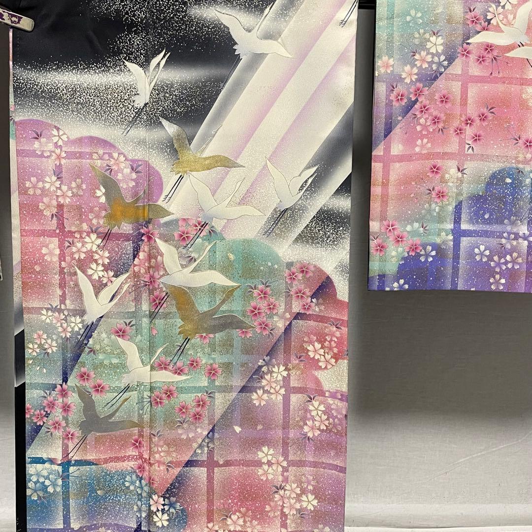 D769 振袖　松本幸四郎　黒地　鶴　桜　正絹　着物　袷　極美品