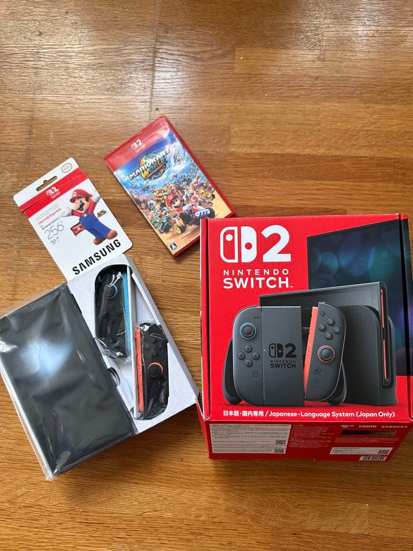 Switch2 本体 、microSD Express、マリカワールドカセット