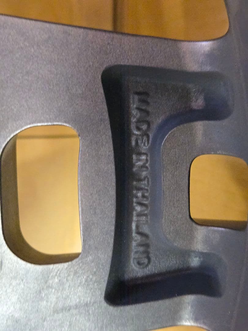 USトヨタ　TRD　17インチアルミホイール中古1本　ランクルプラド、FJ、