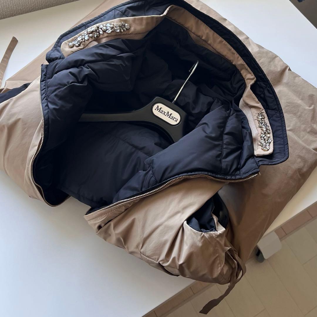 綺麗‼️リバーシブル✨ビジュー ロゴプレート✨ロングジレ マックスマーラキューブ