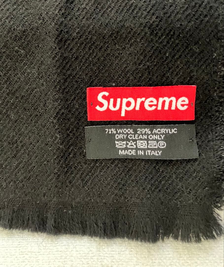 Supreme シュプリームマフラー　ブラック　イタリア製