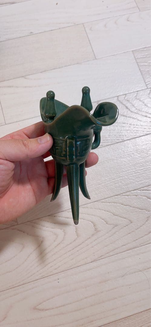 汝瓷绿釉高爵杯　酒器 爵杯 古玩 旧家収蔵 爵 陶芸　古美術品