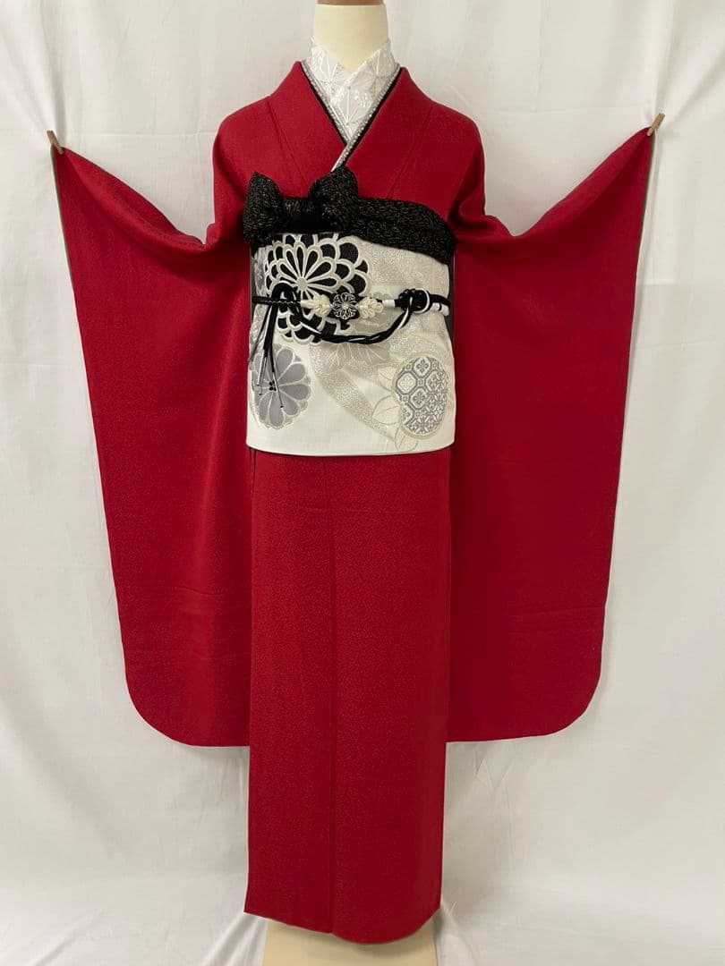 売約済み【Retoro -Modern】★★正絹　無地　振袖5点セット★★