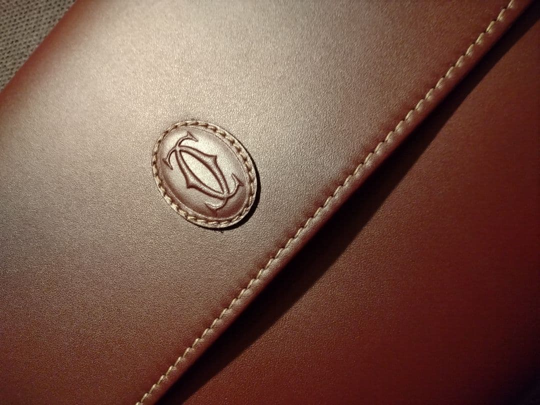 Cartierレザー クラッチバッグ