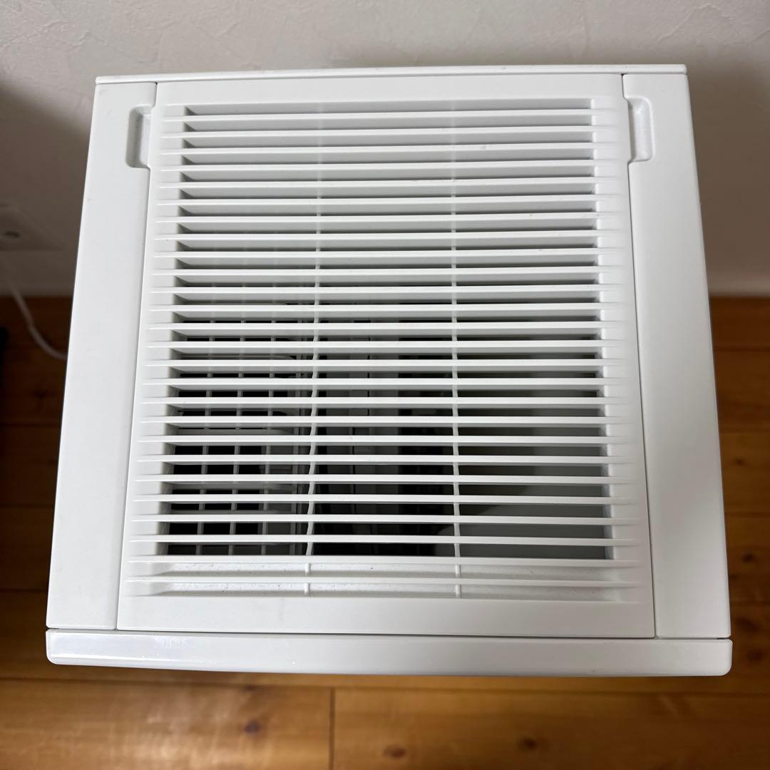 DAIKIN 空気清浄機 加湿MCK40Z-W ホワイト　ストリーマ